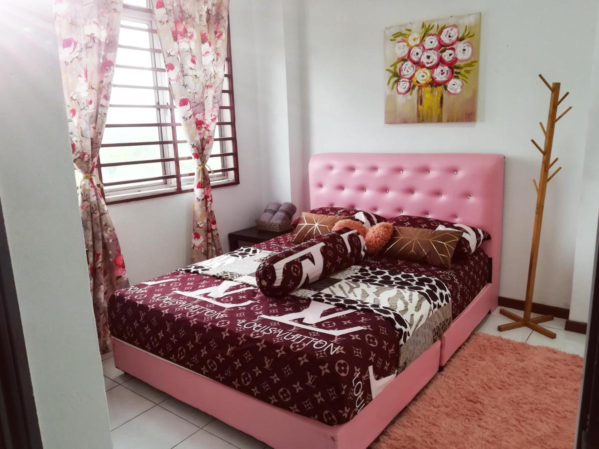 Hagia Medina Muslims Guesthouse Port Dickson Bagian luar foto